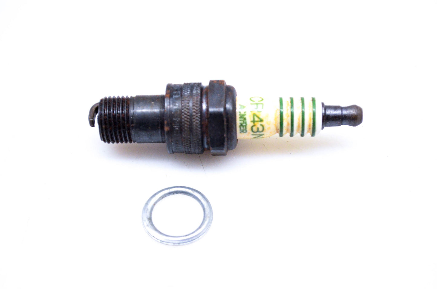 AC CR43N Spark Plug NOS