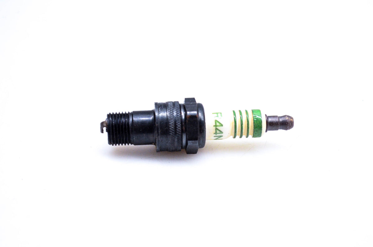 AC R44N Spark Plug NOS