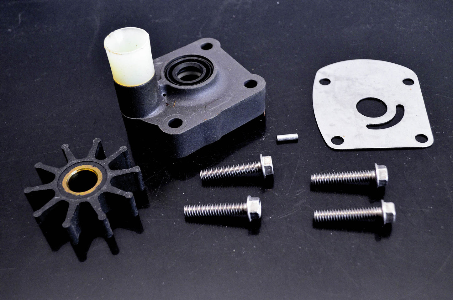 OMC K1053 Water Pump Kit NOS