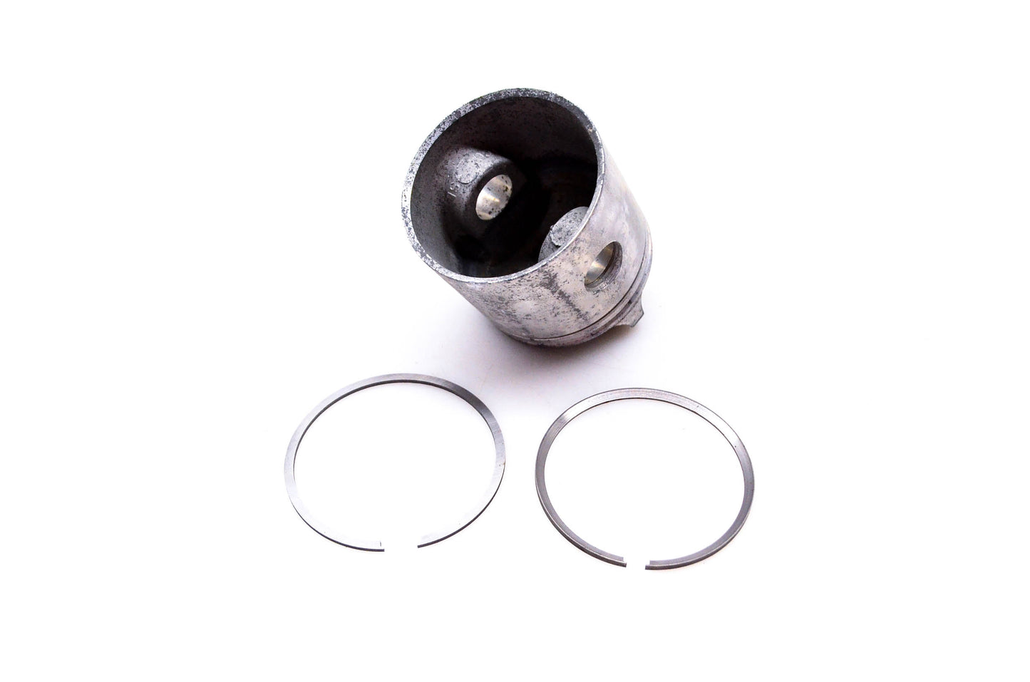 OMC 385338 Piston & Ring Kit NOS