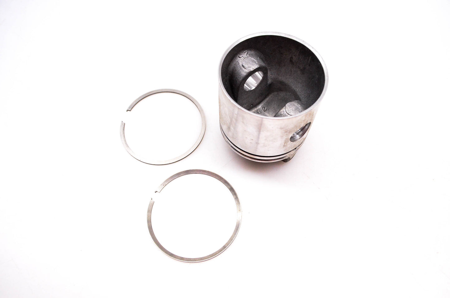 OMC 385339 Piston & Ring Kit NOS