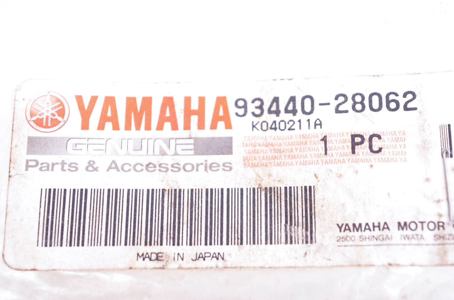 New OEM Yamaha 93440-28062-00 Outer Circlip NOS