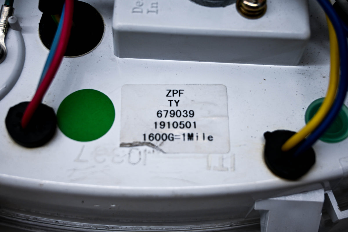 Piaggio 642129, 679039 Speedometer Assembly