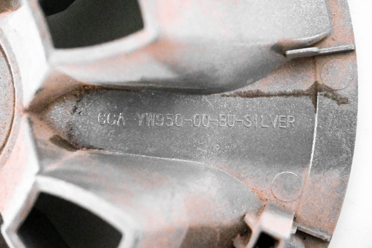 Yahama GCA-YW950-00 Silver Wheel Cover