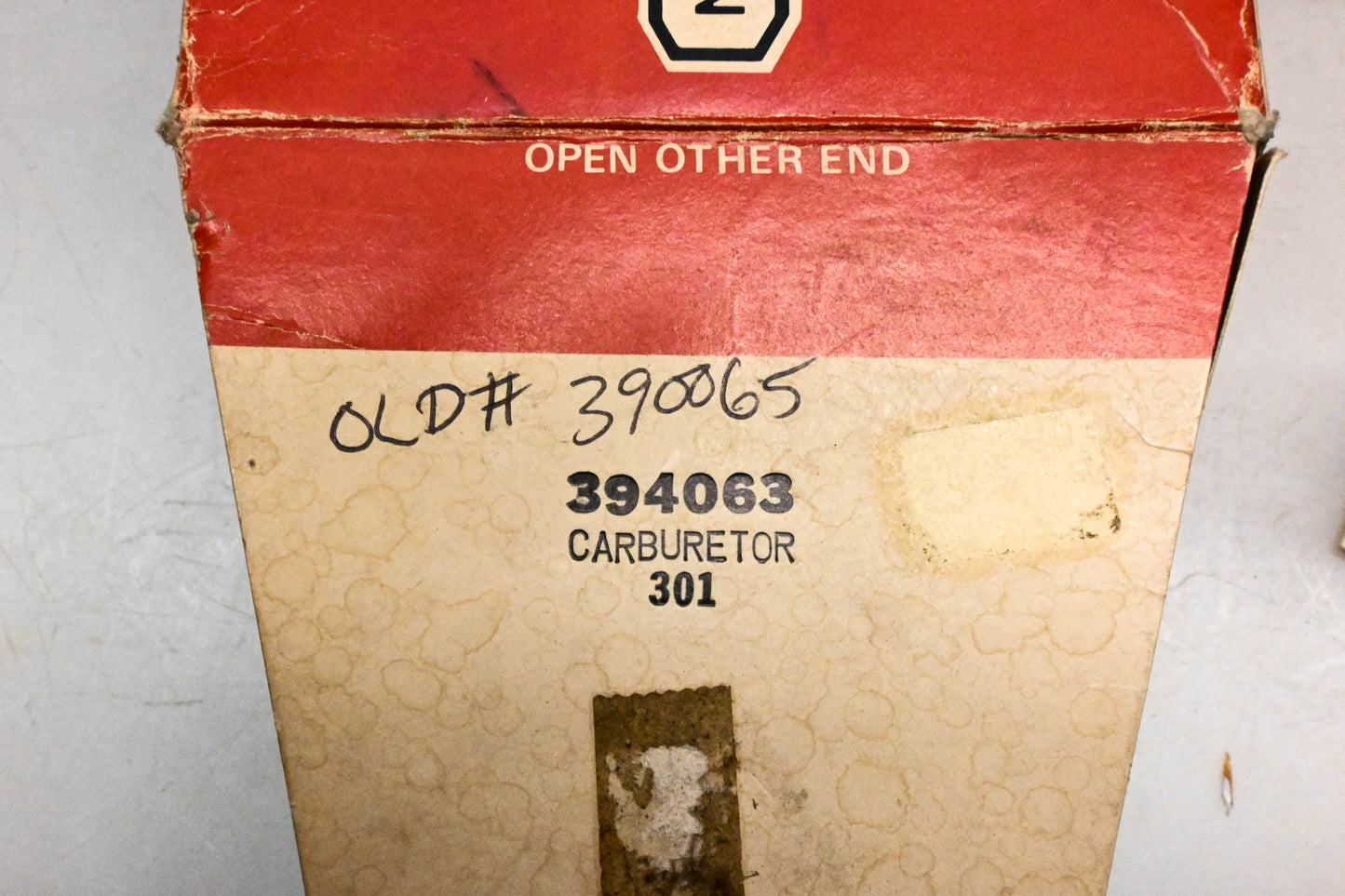 New OEM Briggs & Stratton 394063 Carburetor Kit NOS