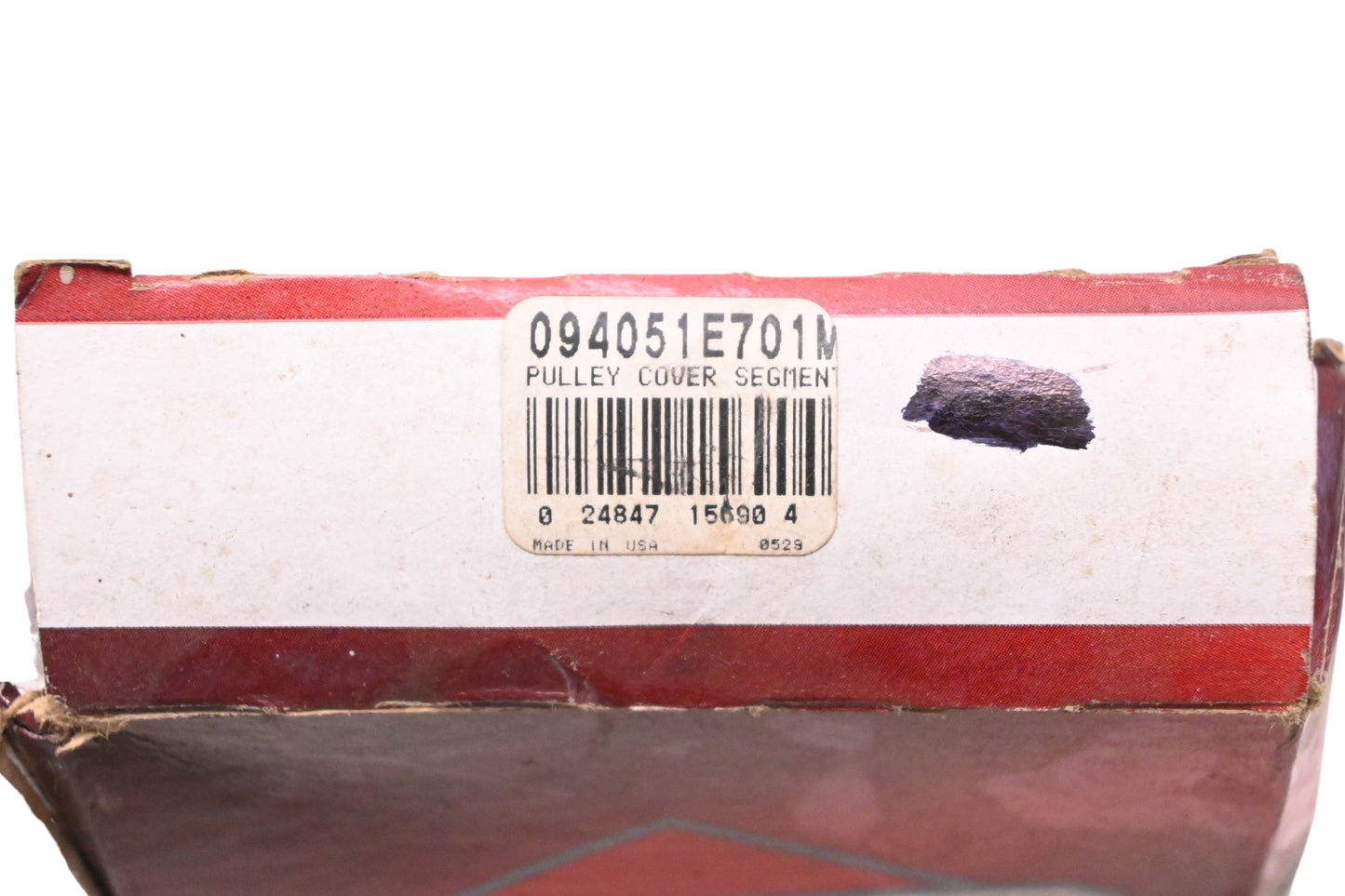 New OEM Briggs & Stratton 094051E701 Pulley Cover Segment NOS