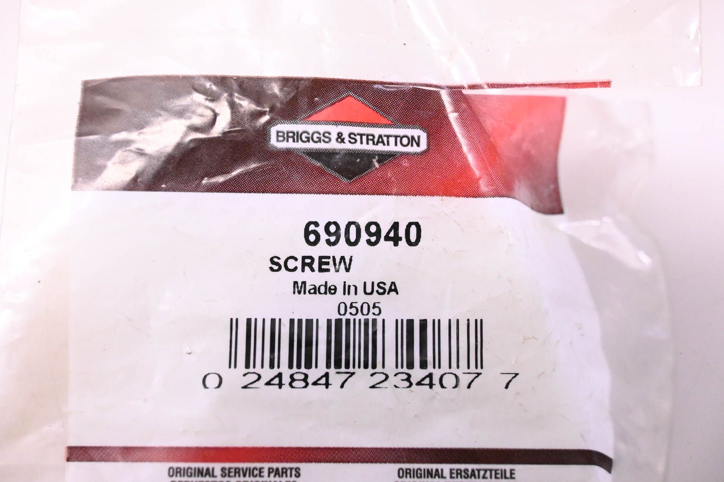 New OEM Briggs & Stratton 690940, 0505 Fuel Tank Screw NOS