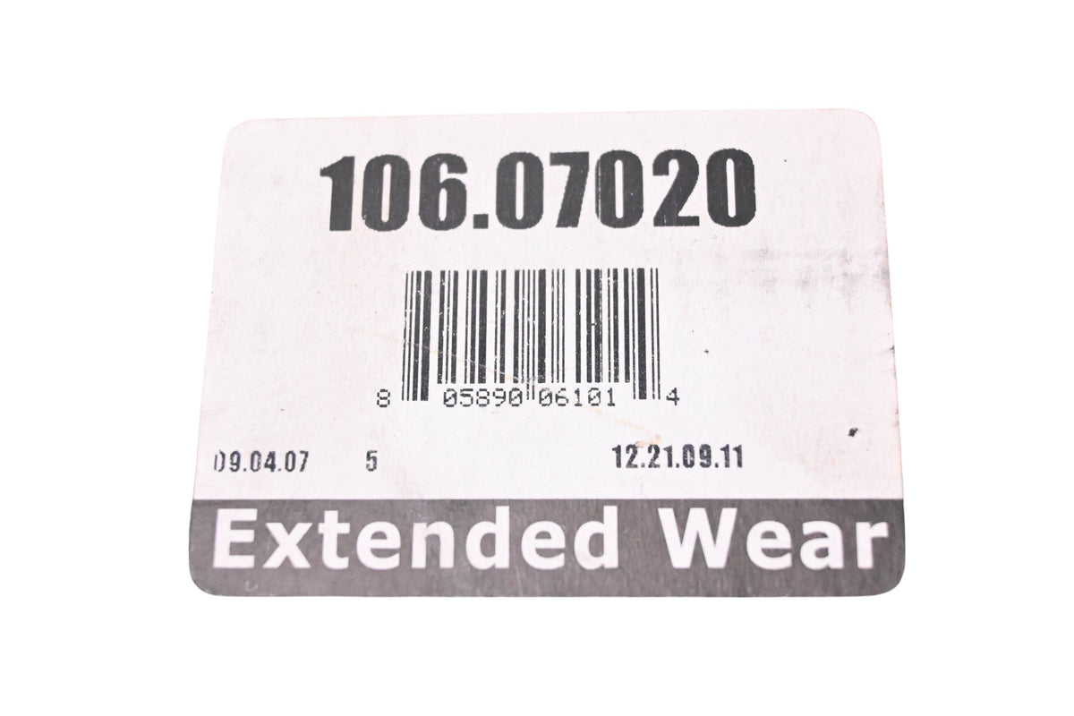 Centric Parts 106.07020 PosiQuiet Extended Wear Brake Pad Kit NOS