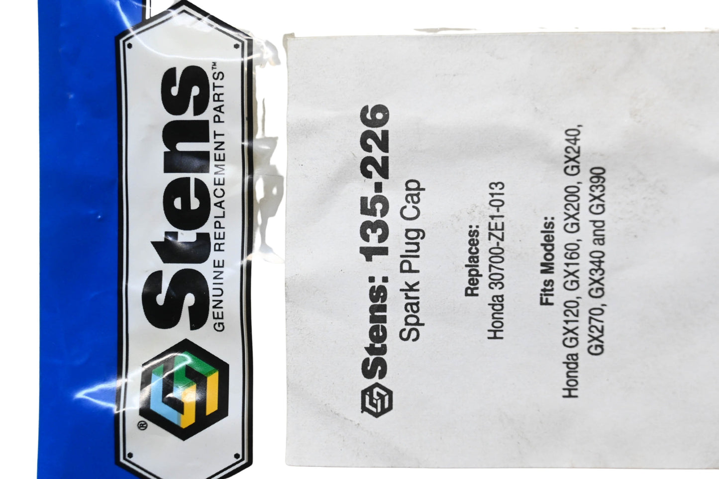 Stens 135-226, 30700-ZE1-013 Plug Cap NOS