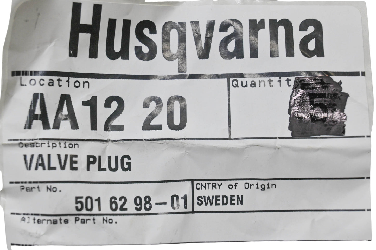 New OEM Husqvarna 501 62 98-01, 501629801 Valve Plugs Qty 2 NOS