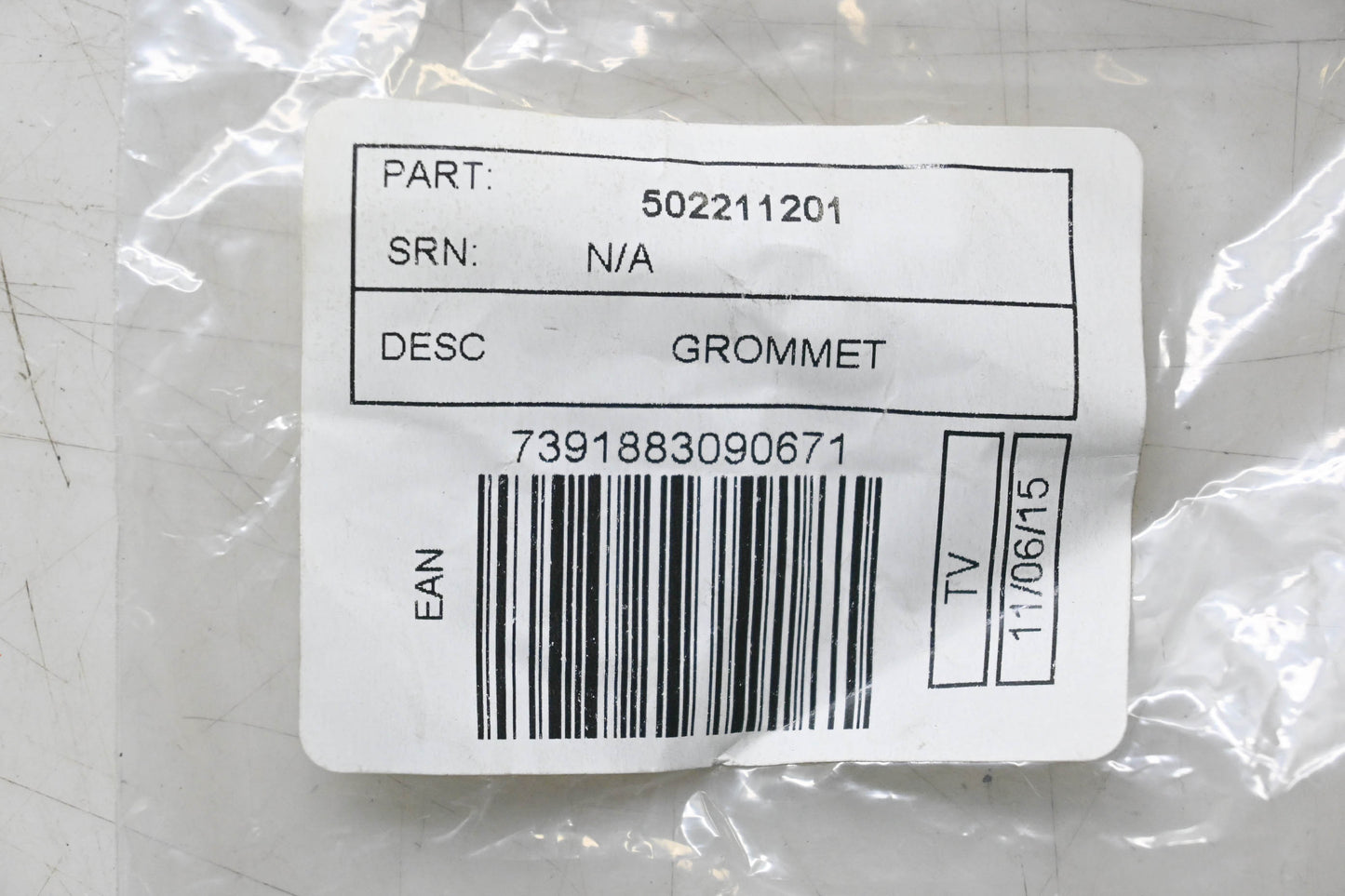 New OEM Husqvarna 502211201 Clip NOS