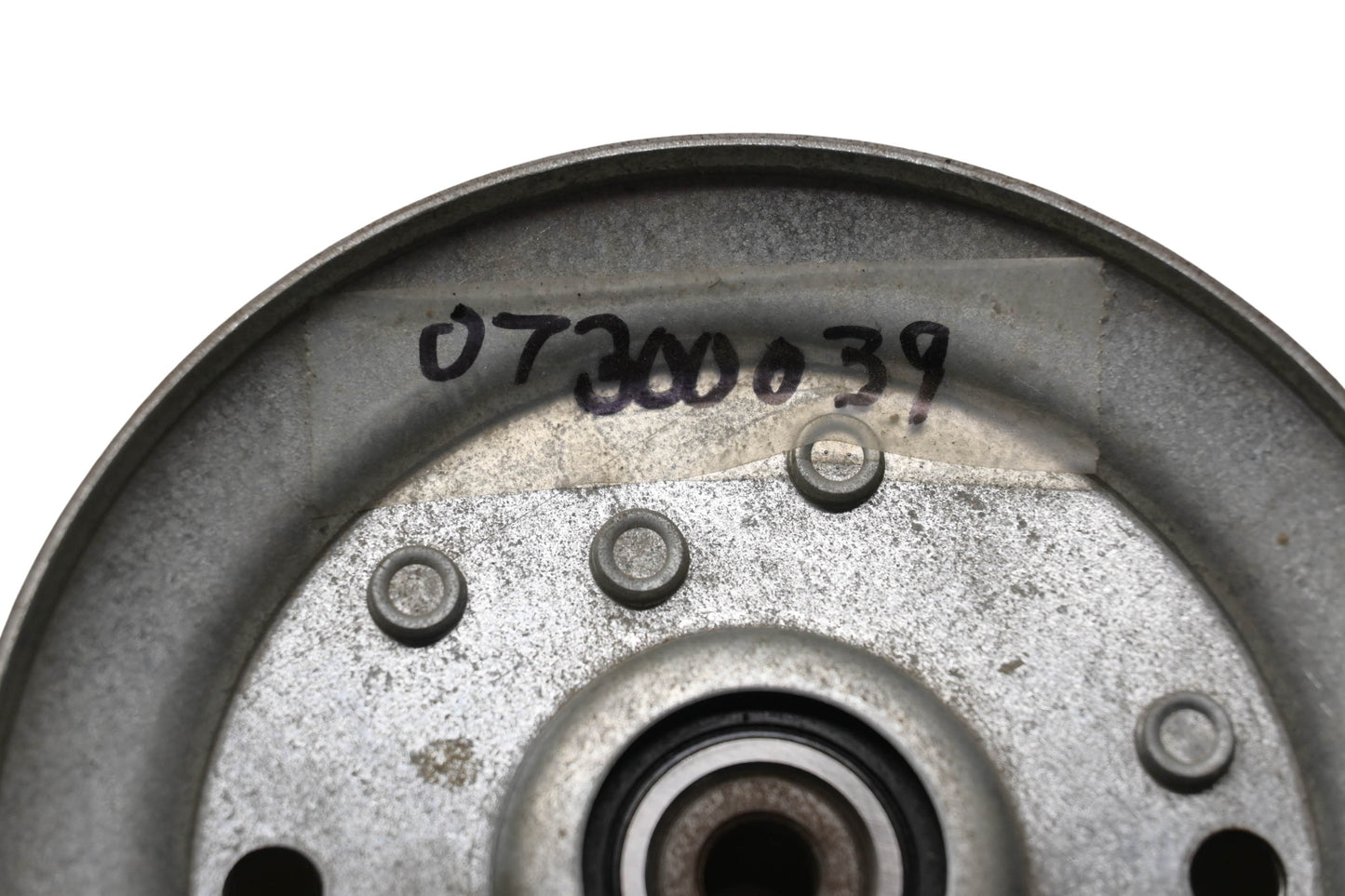 Ariens 07300039 Idler Pulley NOS
