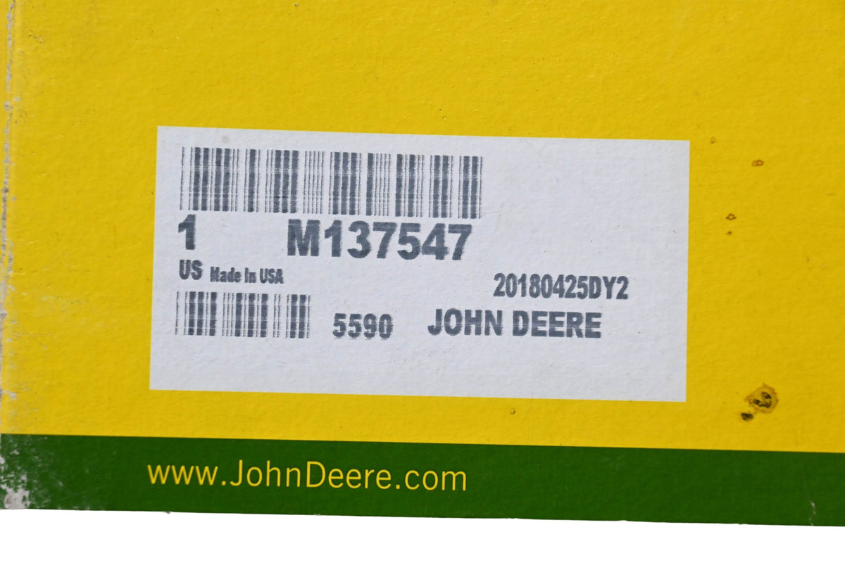 New OEM John Deere M137547 Drive Belt NOS