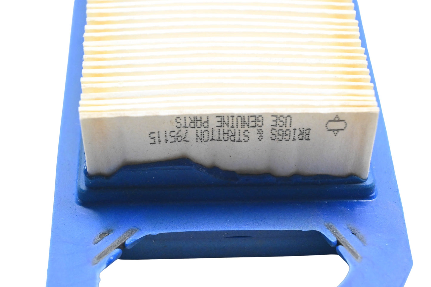New OEM Briggs & Stratton 795115 Air Filter NOS