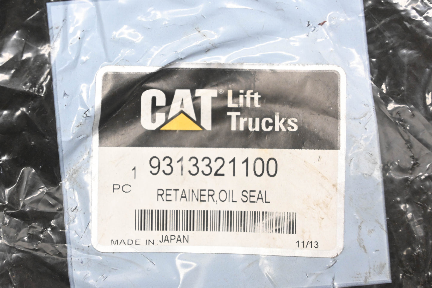 Caterpillar 9313321100, 93133-21100 Oil Seal Retainer NOS