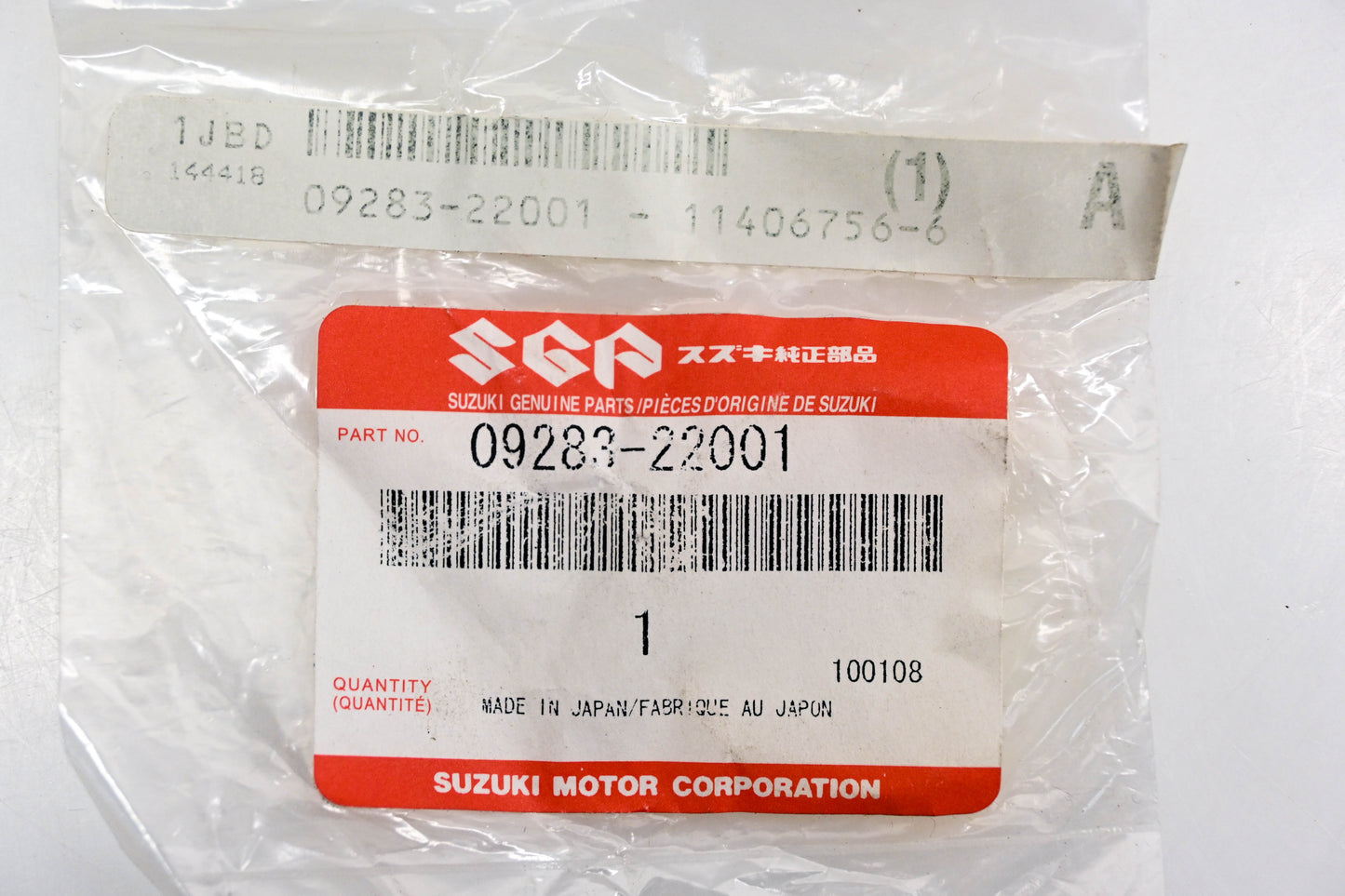 New OEM Suzuki 09283-22001 Oil Seal NOS