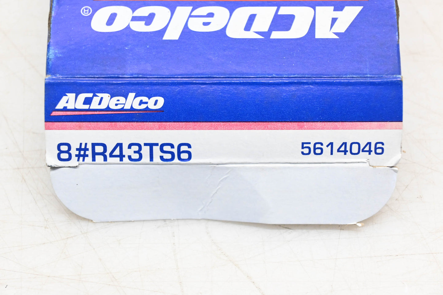ACDelco R43TS6, 5614046 Spark Plugs Qty 8 NOS