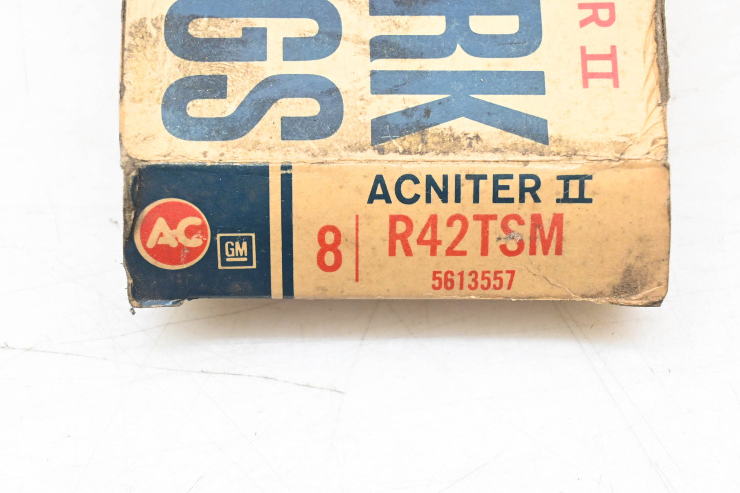 ACDelco R42TSM, 5613557 Acniter II Spark Plugs Qty 8 NOS
