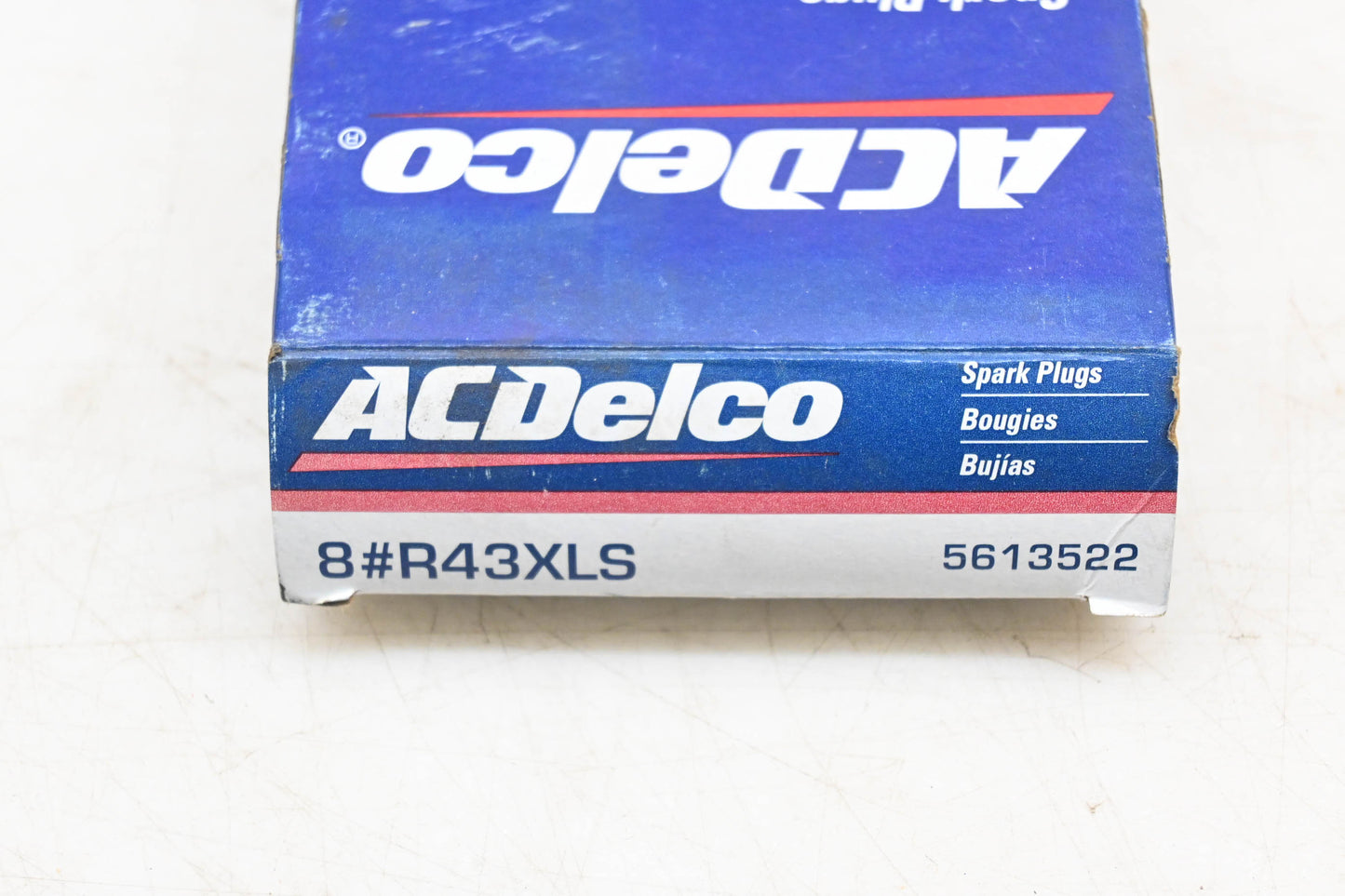 ACDelco R43XLS, 5613522 Spark Plugs Qty 8 NOS