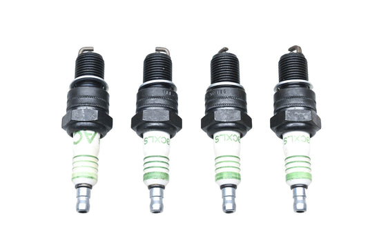 ACDelco R43CXLS, 5613940 Spark Plugs Qty 4 NOS