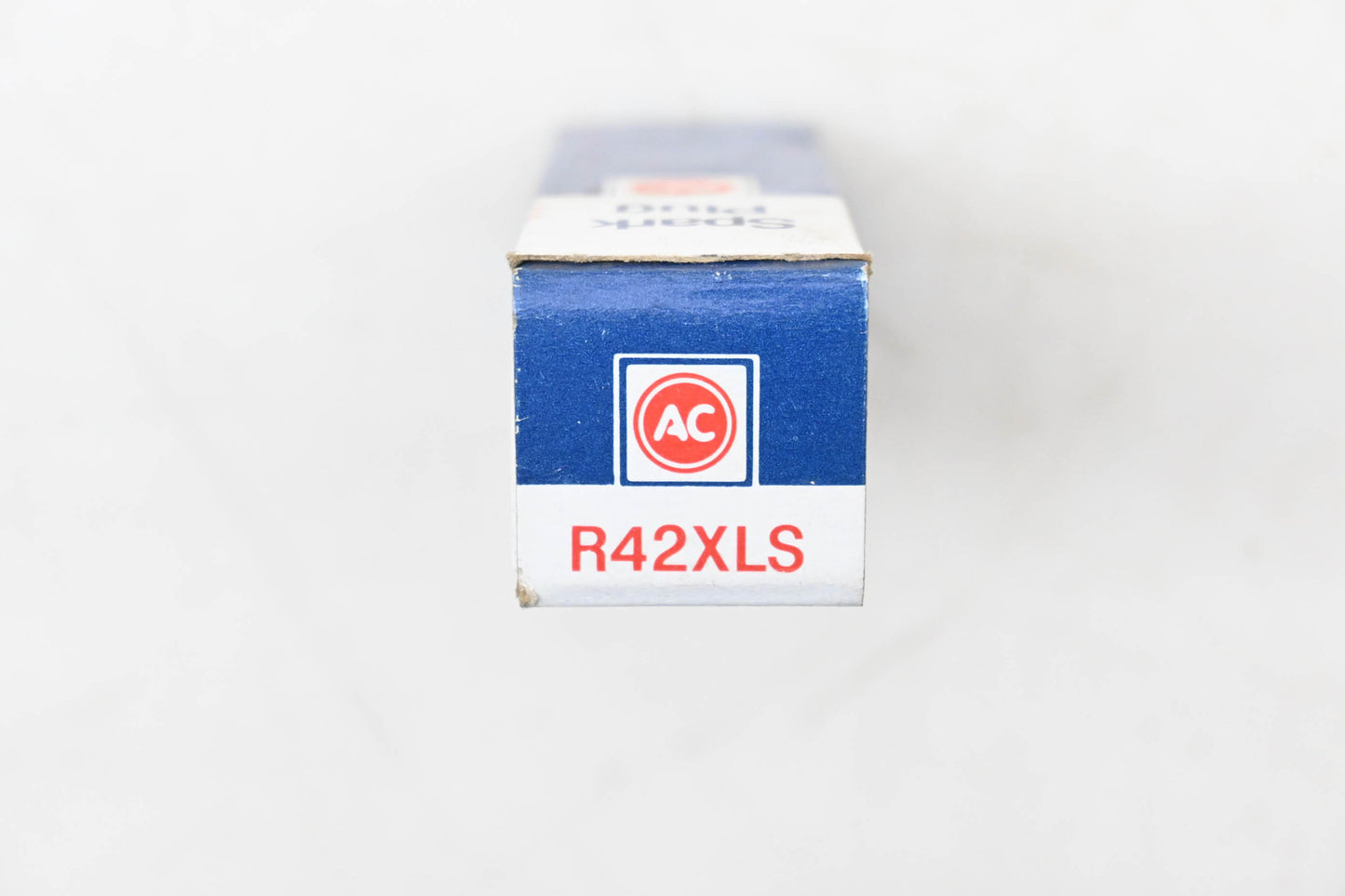 ACDelco R42XLS, 5613100 Spark Plugs Qty 2 NOS