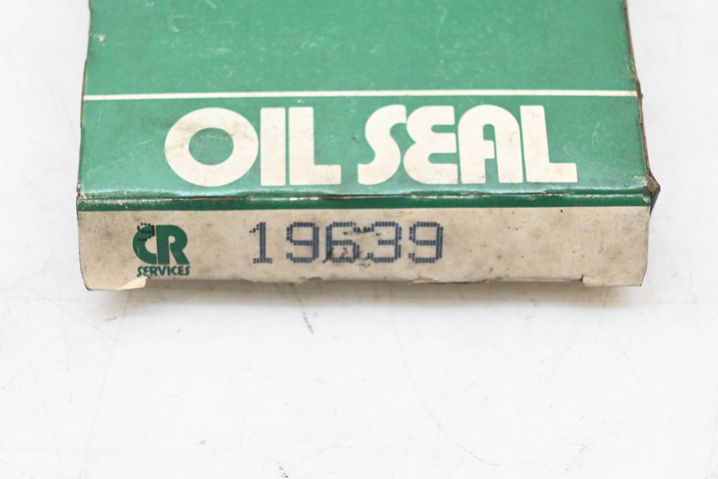 CR 19639 Oil Seal NOS