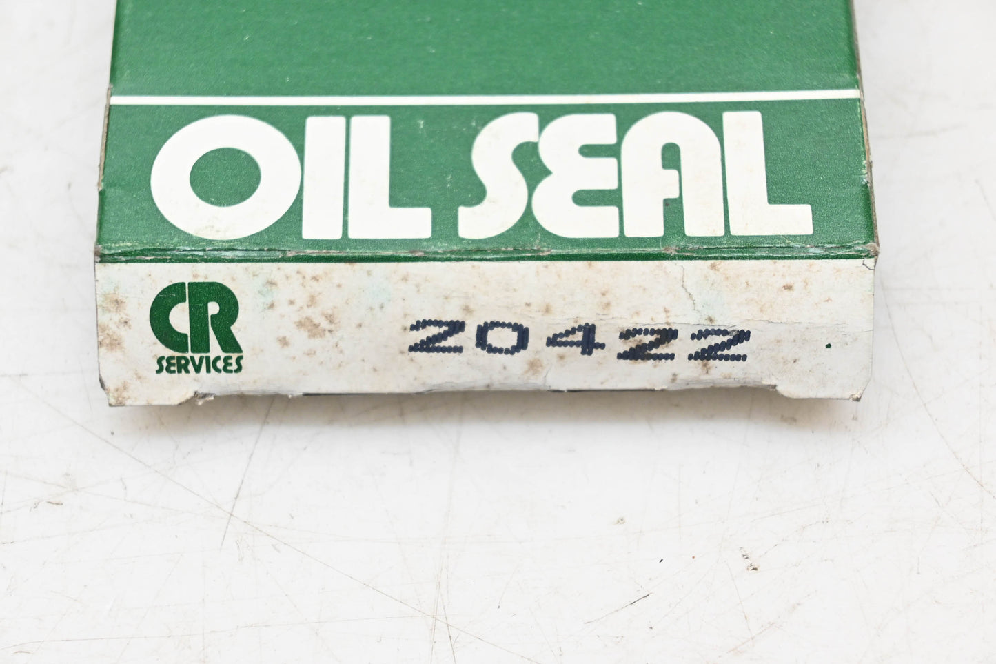 CR 20422 Oil Seals Qty 2 NOS