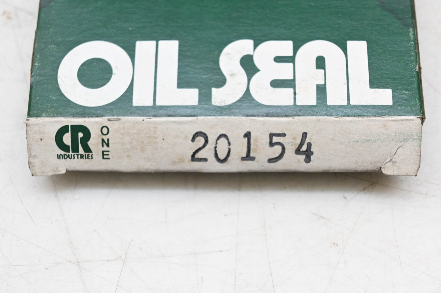 CR 20154 Oil Seals Qty 2 NOS