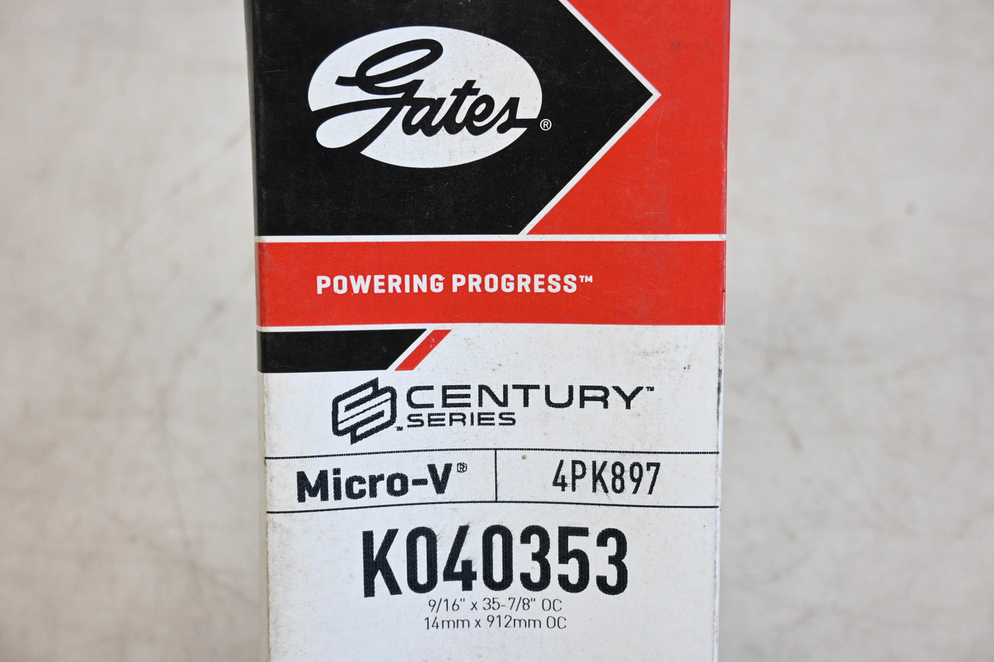 Gates K040353, 4PK897 Micro-V Serpentine Belt NOS