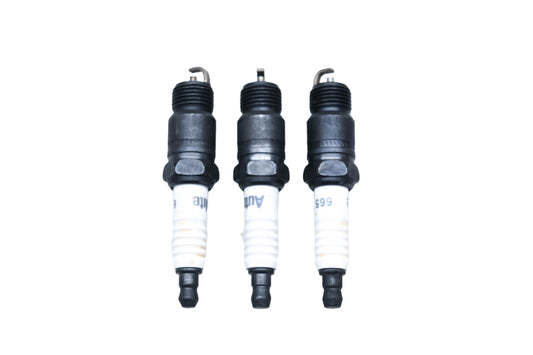 Autolite 665 Copper Core Resistor Spark Plugs Qty 3 NOS