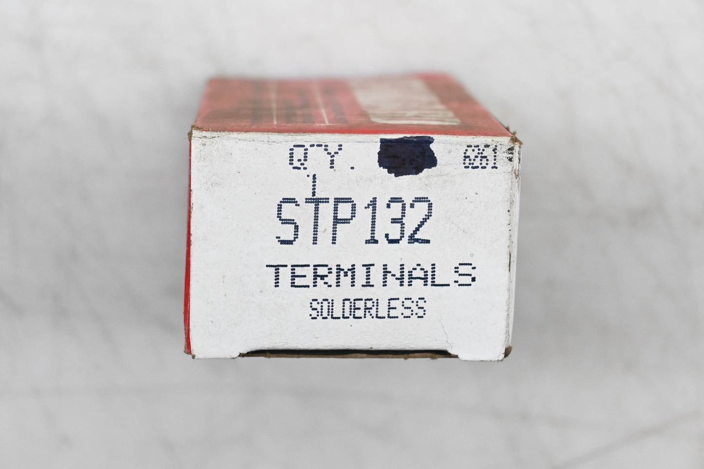Standard STP132 Wire Terminal Connectors Qty 44 NOS