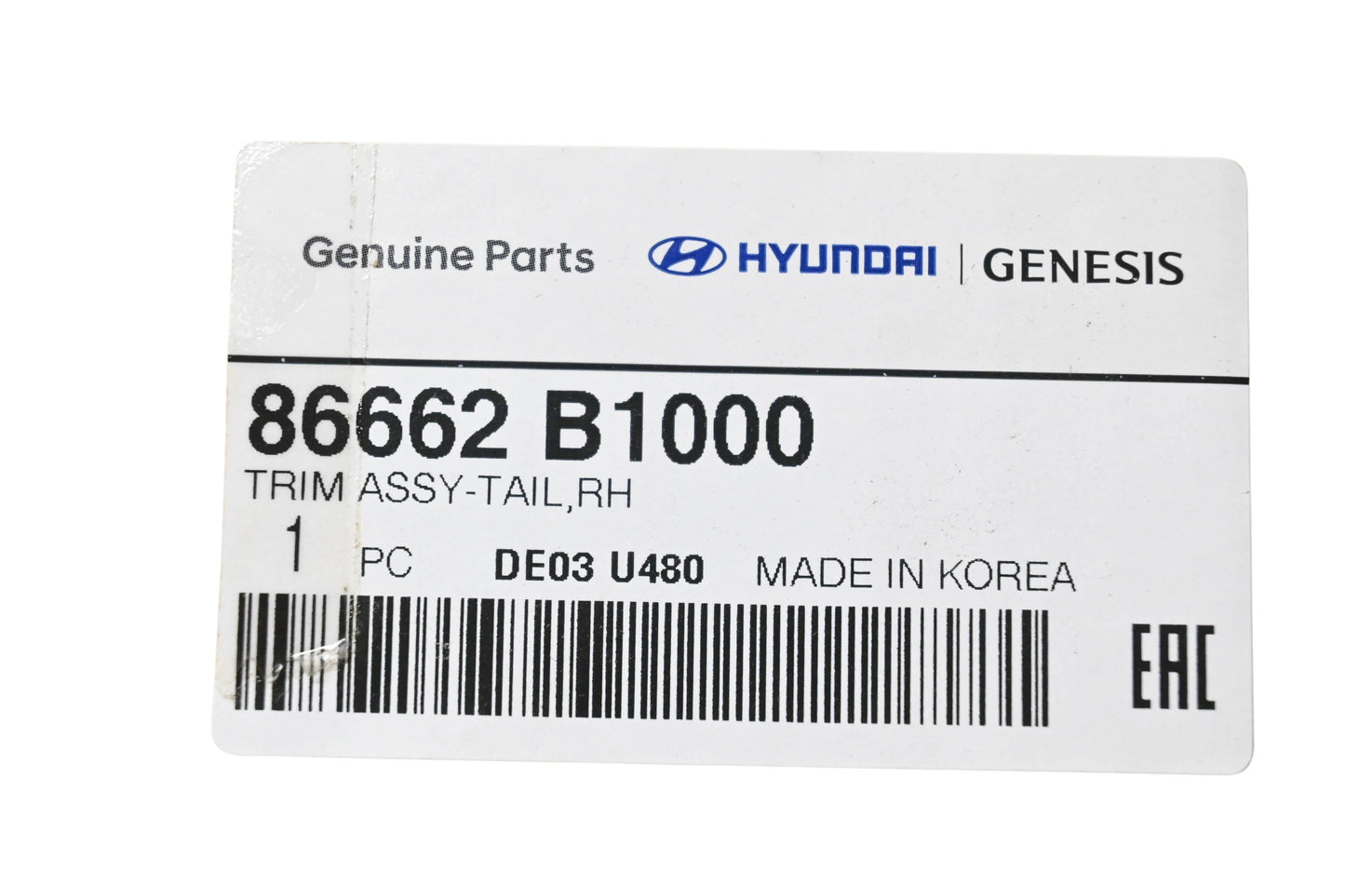 Hyundai 86662-B1000 Tail Trim Assembly RH NOS