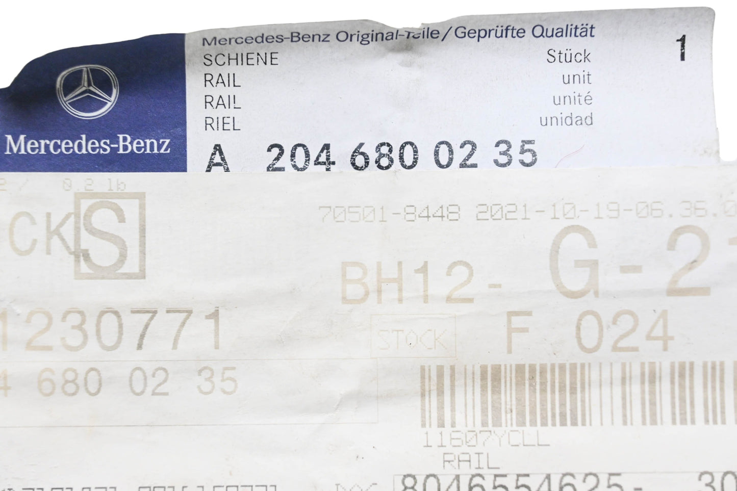New OEM Mercedes-Benz 204 680 02 35 Rail NOS