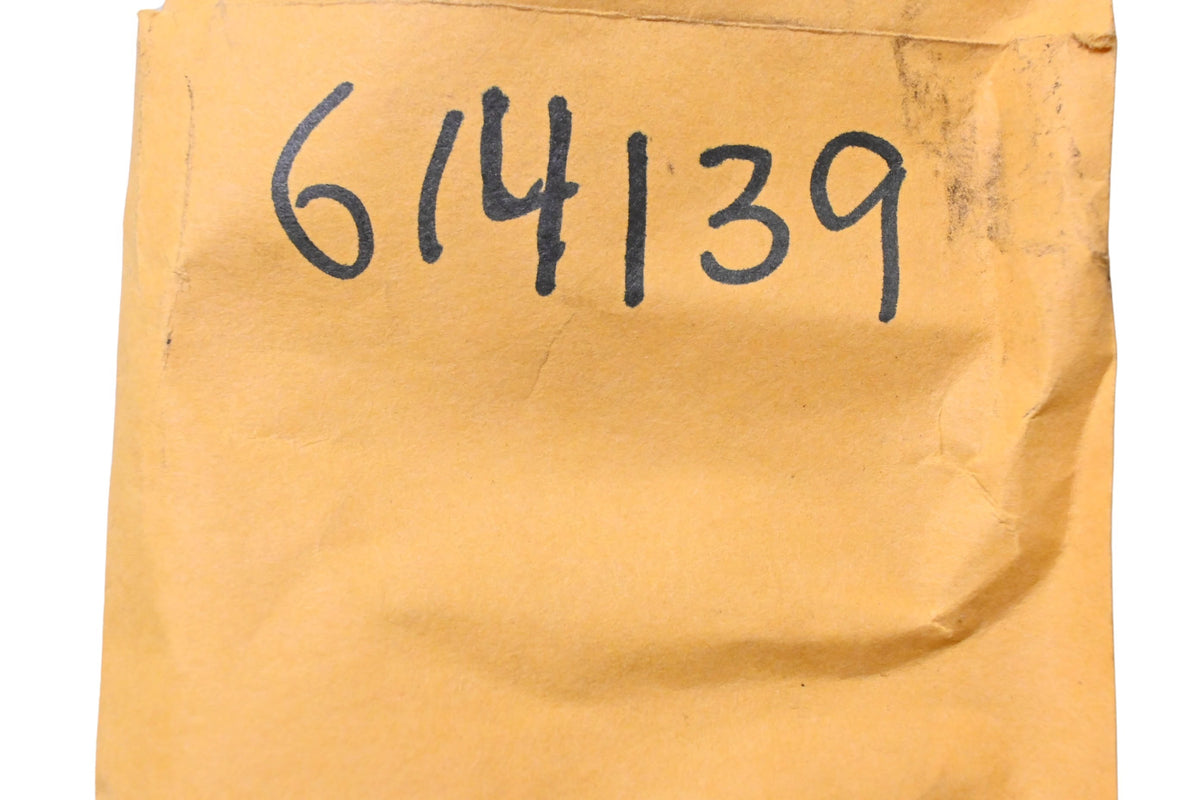 Toro 614139 Wheel Bolt NOS