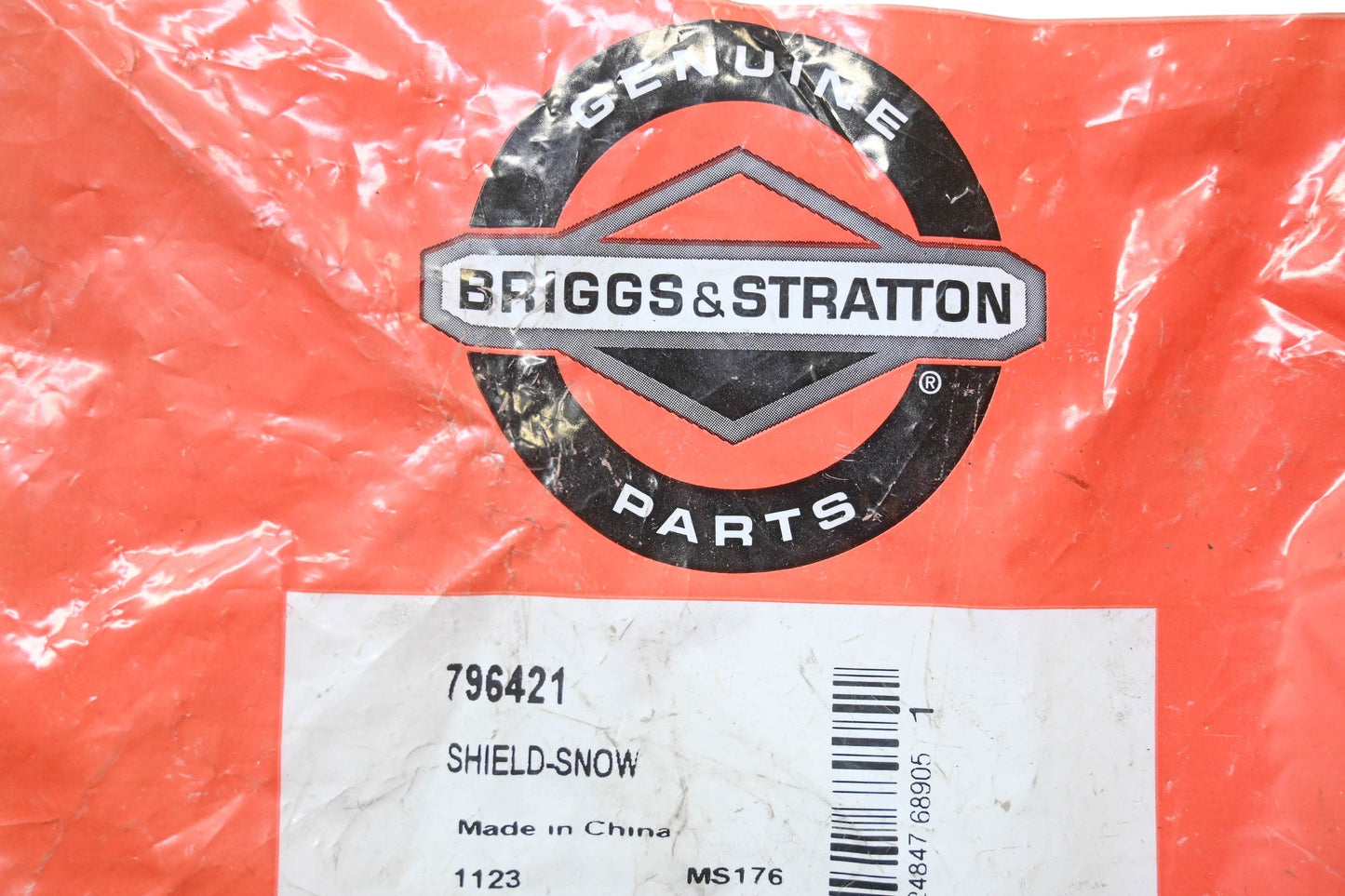 New OEM Briggs & Stratton 796421 Snow Shield NOS