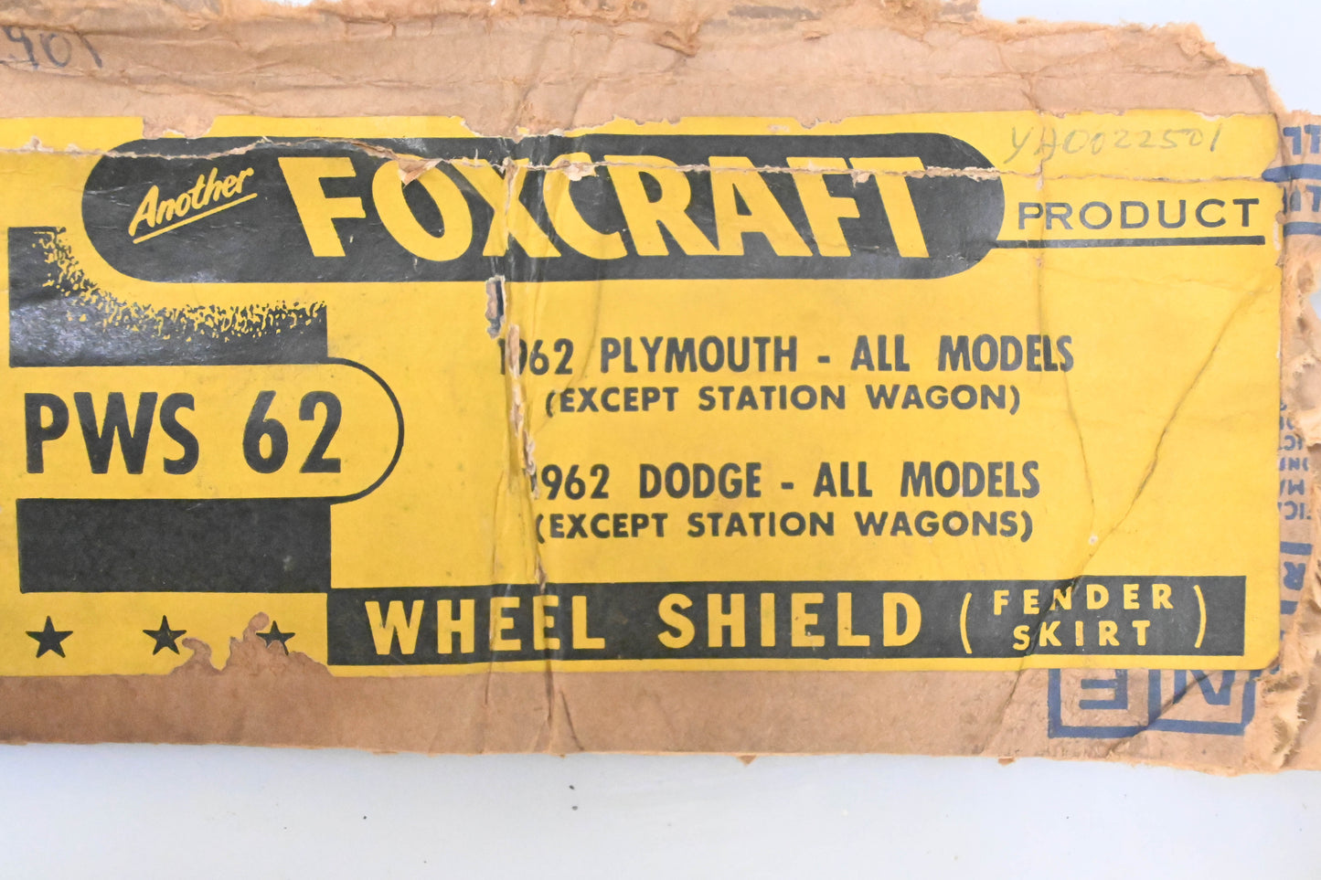 Foxcraft PWS 62 1962 Plymouth Fender Skirts NOS