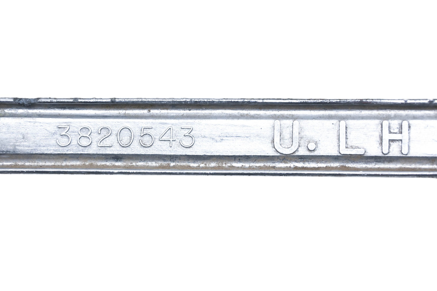 Chevrolet 3820543 Upper Lefthand Moulding