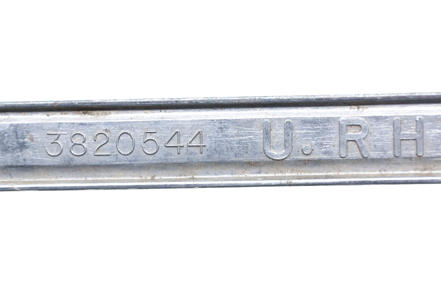 Chevrolet 3820544 Upper Righthand Moulding