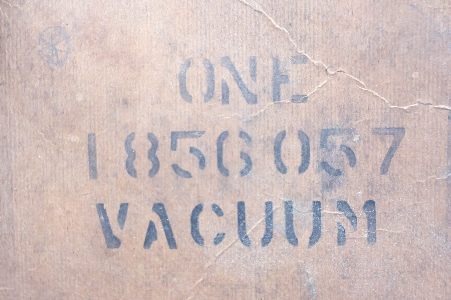 Delco 1856057 Distributor Vacuum Advance Assembly NOS