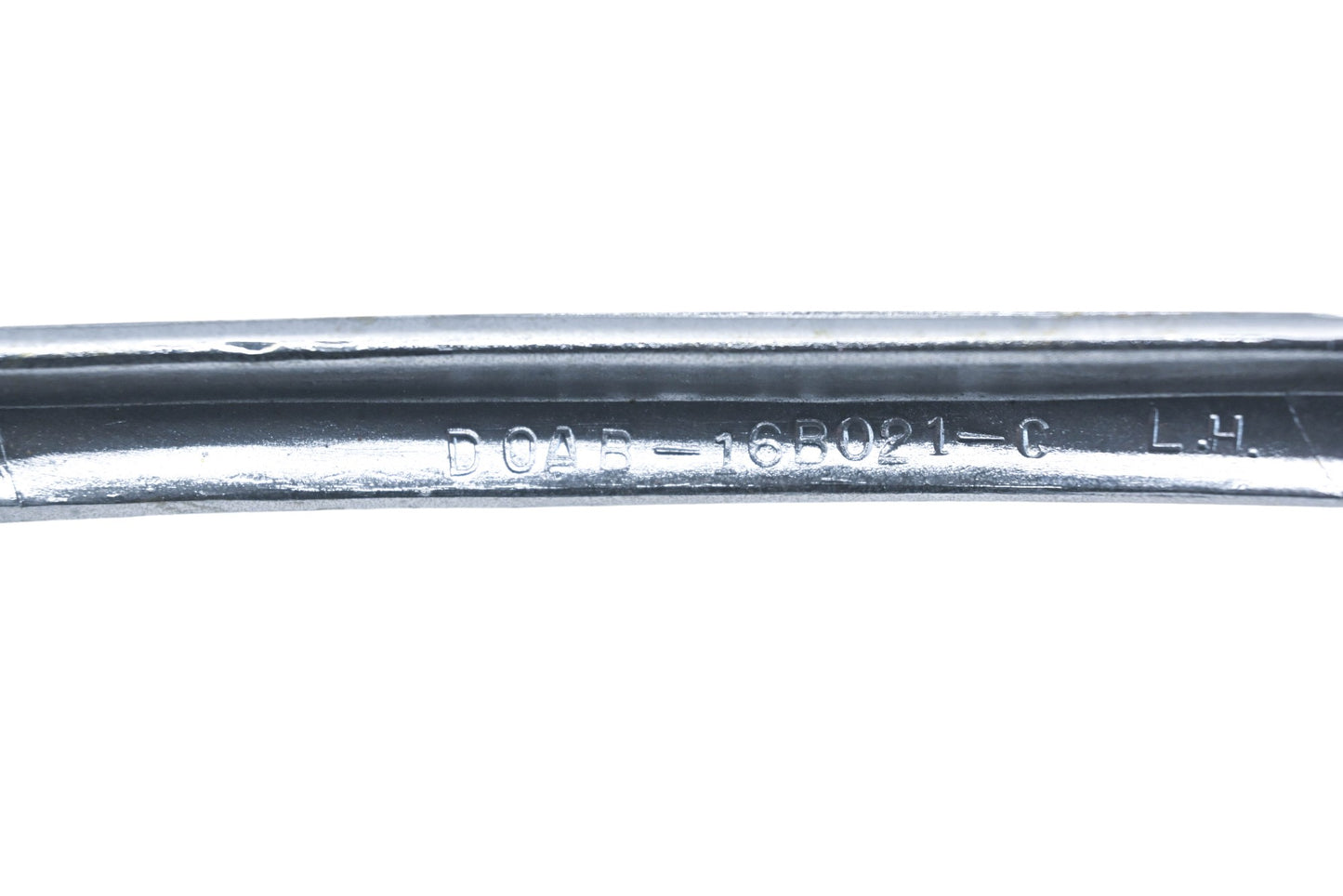 OEM Ford D0AB-16B021-C Lefthand Fender Moulding