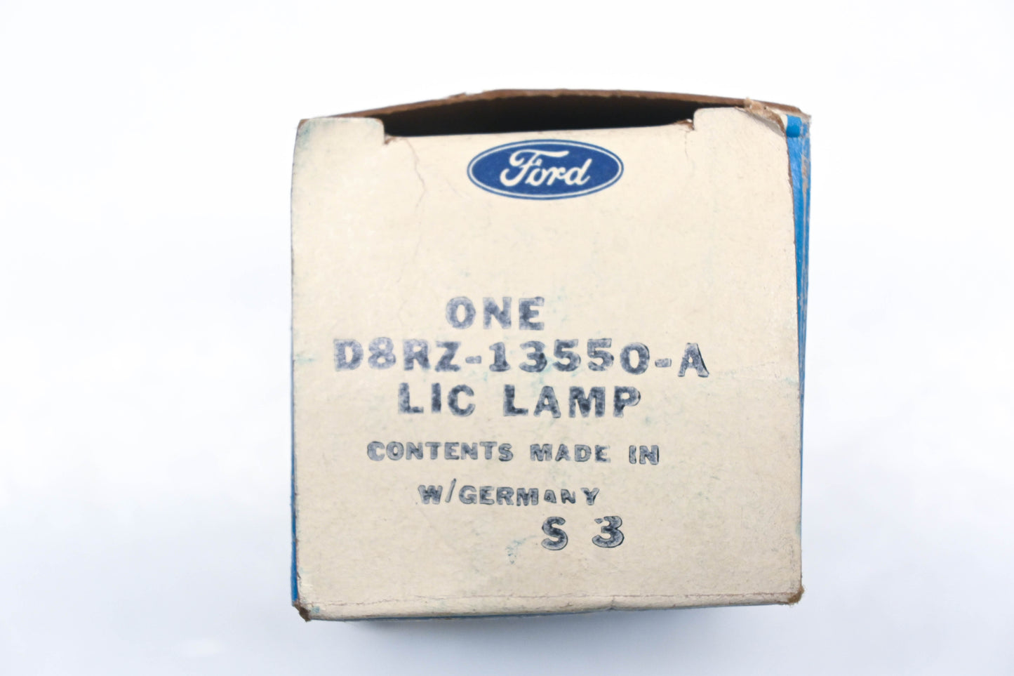 New OEM Ford D8RZ-13550-A License Plate Lamp Assembly NOS