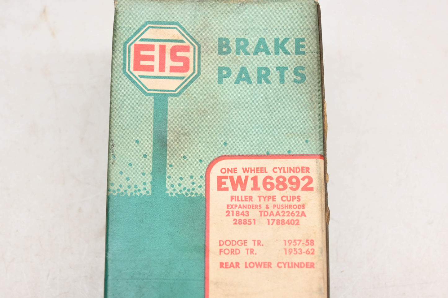 EIS EW16892, EIS575, 16892 Rear Lower Wheel Cylinder Filler Cup Assembly NOS