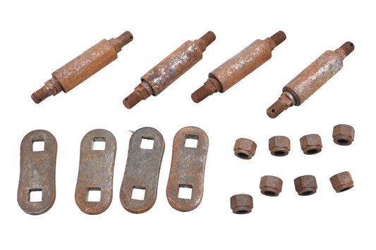 Moog MS508 Front Shackle Kit NOS