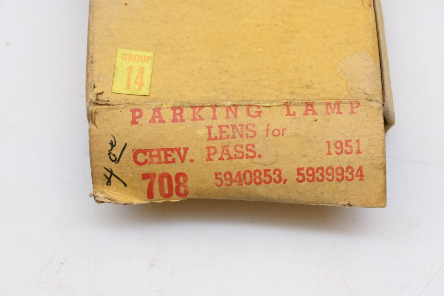 Glo-Brite 708, 5940853, 5939934 1951 Chevrolet Clear Plastic Parking Lamp Lens NOS