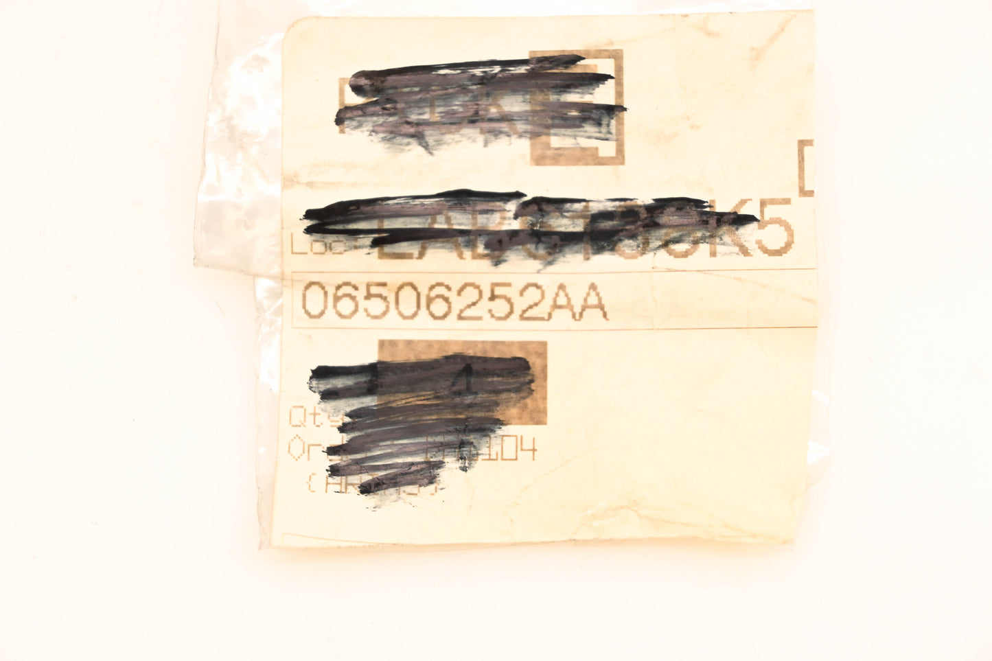 Mopar 06506252AA, 6506252AA Screw NOS