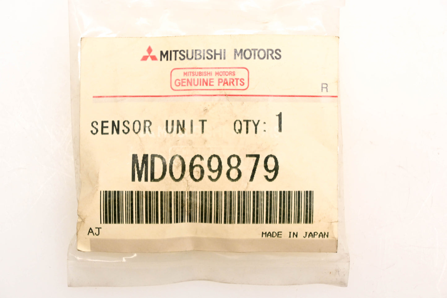 Mitsubishi MD069879 Coolant Temperature Sensor NOS