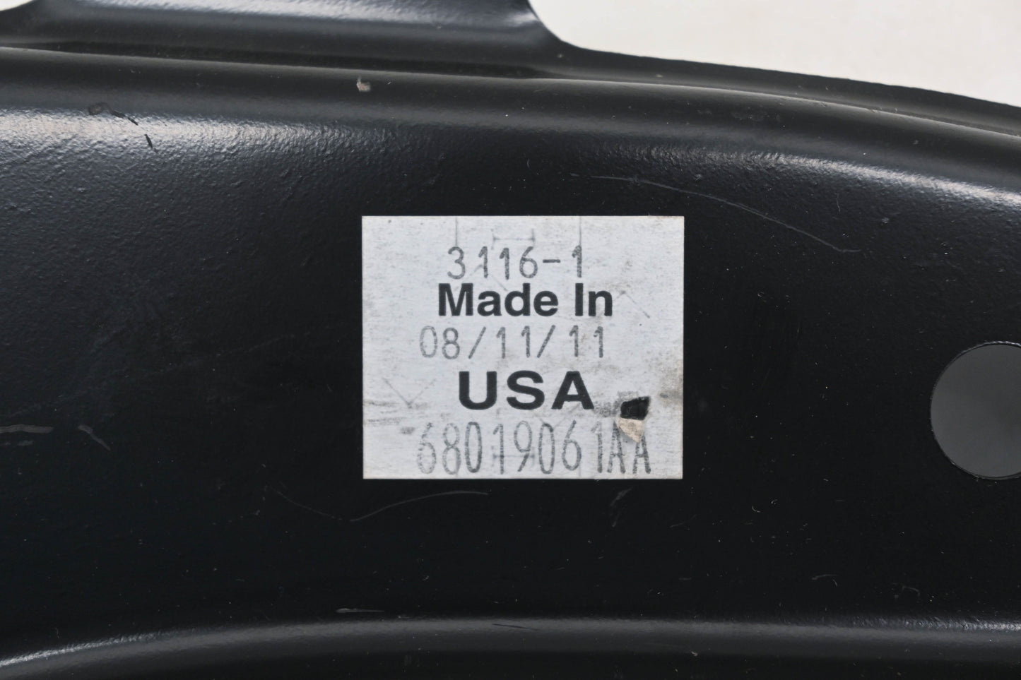 Mopar 68019061AA Front Left Fender Support Bracket NOS