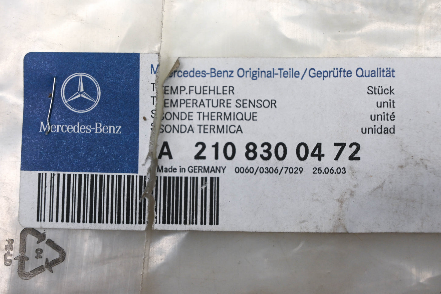 Mopar A2108300472, 05098074AA Mercedes Temperature Sensor NOS