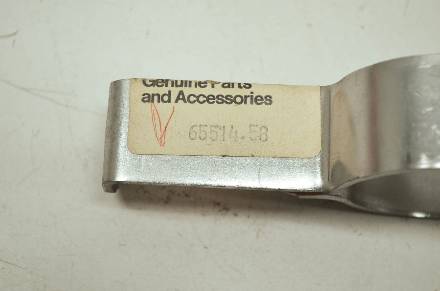 New OEM Harley-Davidson 65514-58 Front Clamp NOS