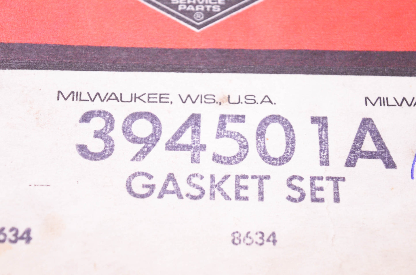 New OEM Briggs & Stratton 394501A, 394501 Crankcase Gaskets NOS